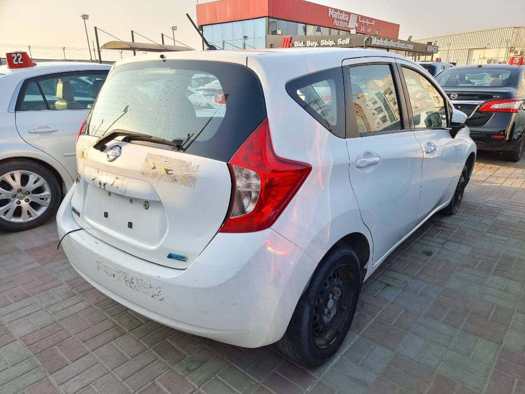 2015 NISSAN VERSA NOTE — 114898 Miles — Lot 125487 — Main - Marhaba Auctions Used Cars - Image 4