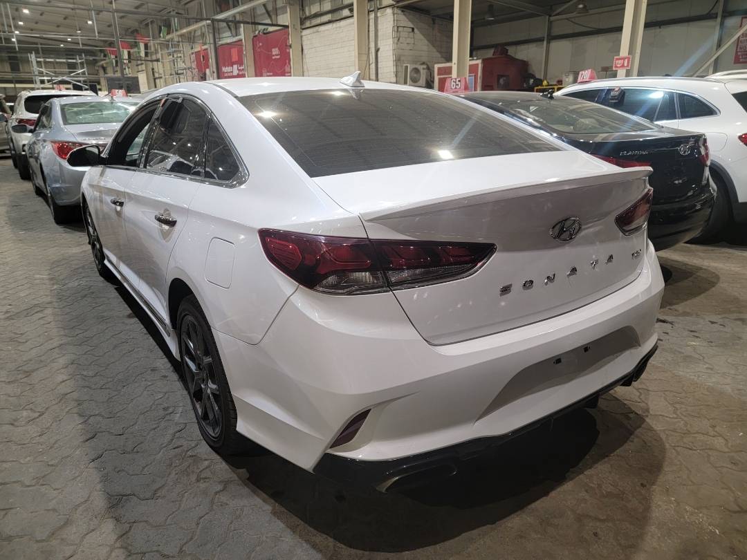 2018 HYUNDAI SONATA — 133224 Miles — Lot JH692286 — Main - Marhaba Auctions Used Cars - Image 5