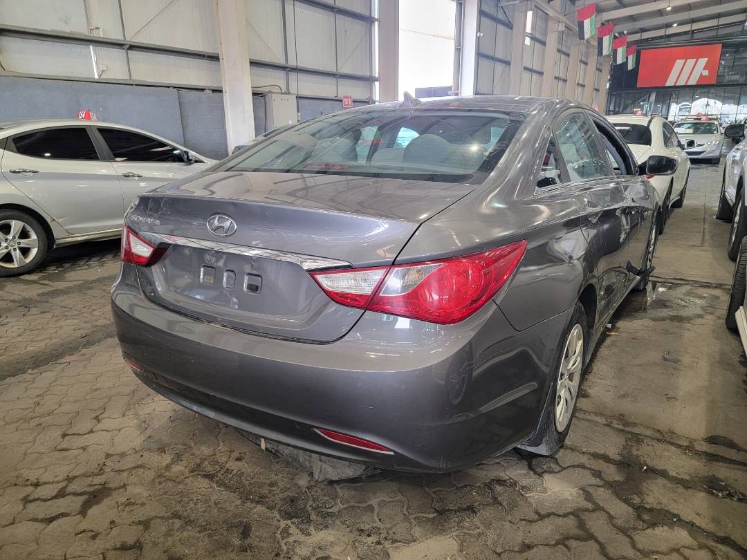 2011 HYUNDAI SONATA — 141587 Miles — Lot 169364 — Main - Marhaba Auctions Used Cars - Image 5