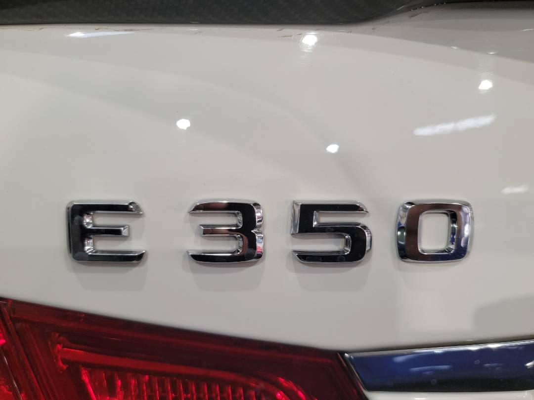 2010 MERCEDES BENZ E 350 — 203137 Miles — Lot AA235798 - Marhaba Auctions Used Cars - Image 4