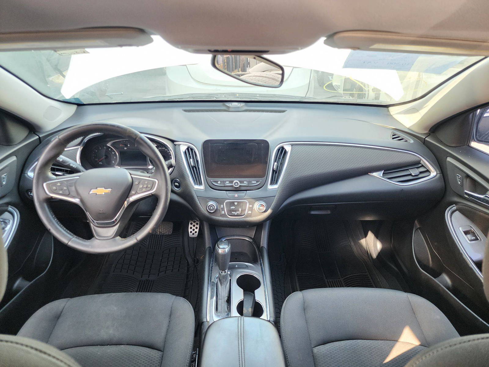 2016 CHEVROLET MALIBU — 112478 KM — Lot 78858474 — Souq - Marhaba Auctions Used Cars - Image 8
