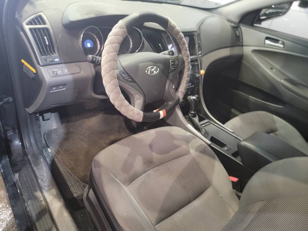 2013 HYUNDAI SONATA — 160096 KM — Lot BDA568389 — Main - Marhaba Auctions Used Cars - Image 9