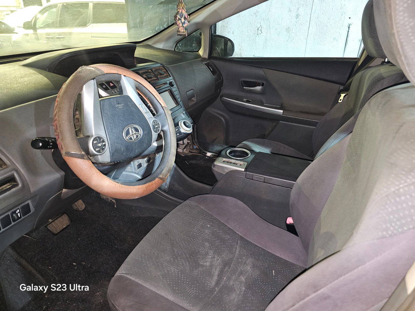 2013 TOYOTA PRIUS — 187914 Miles — Lot 3235484 — Main - Marhaba Auctions Used Cars - Image 8