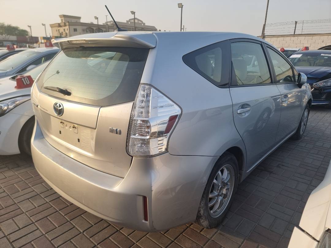 2013 TOYOTA PRIUS V — 148733 Miles — Lot 82417 — Ind. 12 - Marhaba Auctions Used Cars - Image 3
