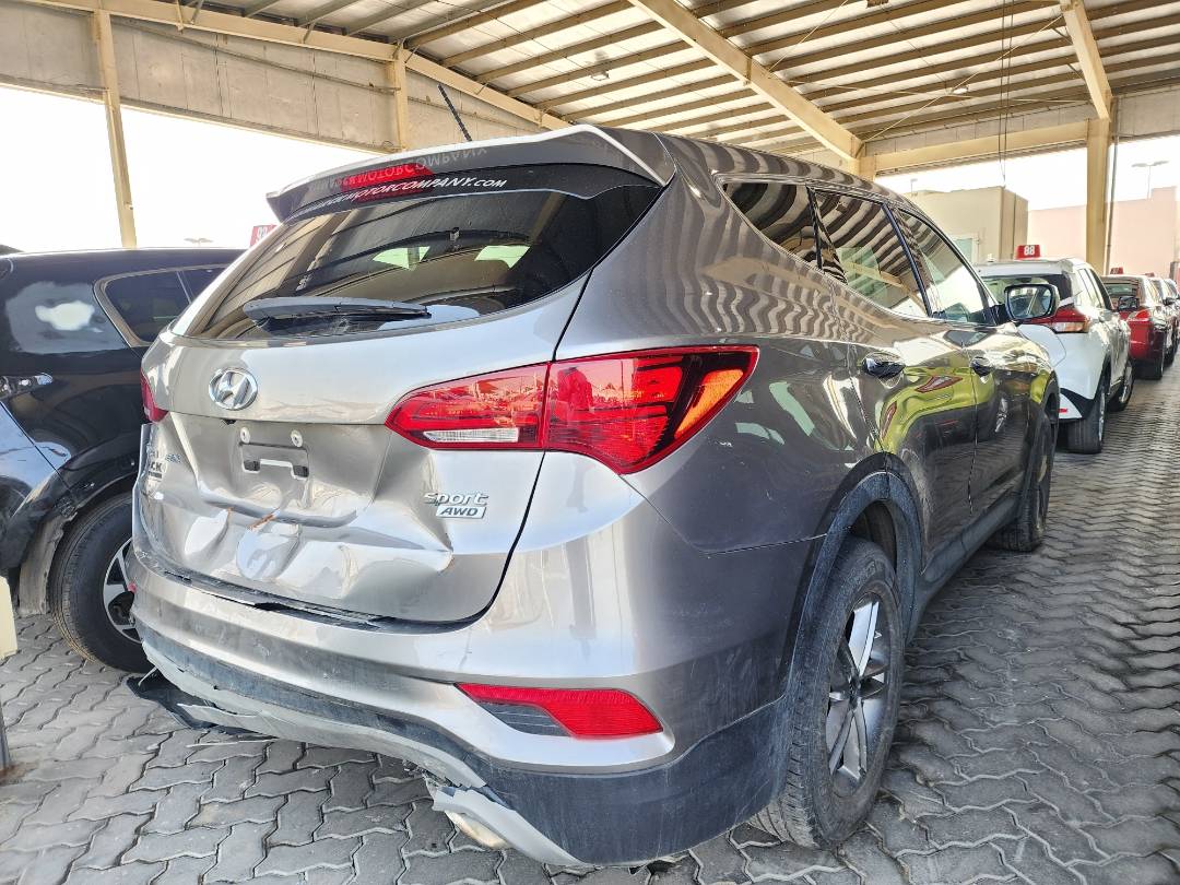 2018 HYUNDAI SANTA FE SPORT — 119080 Miles — Lot 80907393 — Souq - Marhaba Auctions Used Cars - Image 6