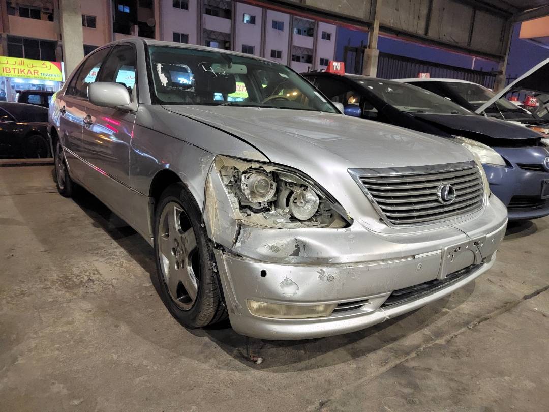 2006 LEXUS LS 430 — 273971 Miles — Lot 053810 — Main - Marhaba Auctions Used Cars - Image 4