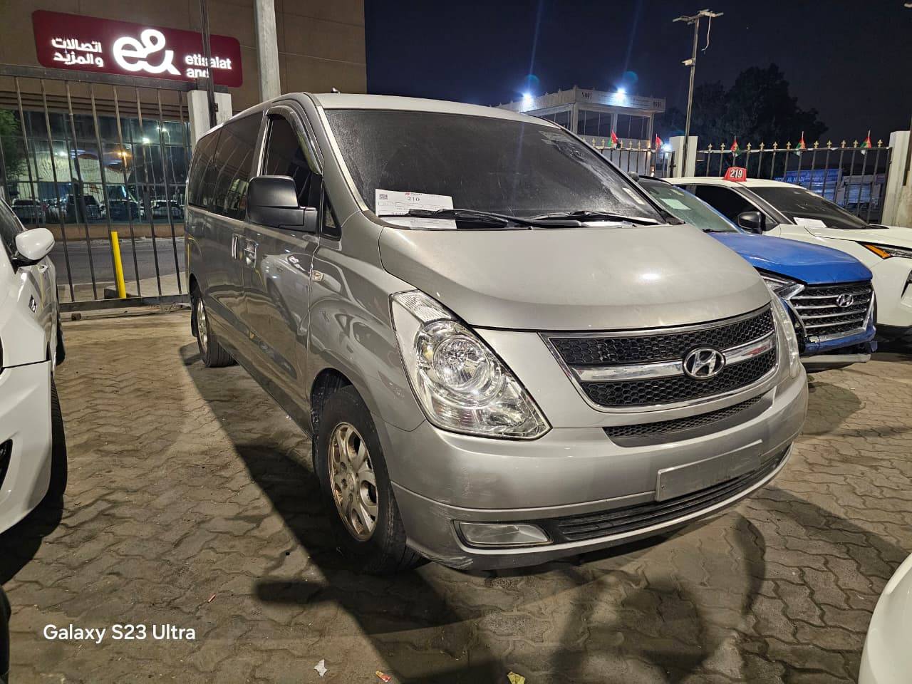 2014 HYUNDAI GRAND STAREX — 310364 KM — Lot 564581 — Main - Marhaba Auctions Used Cars - Image 3