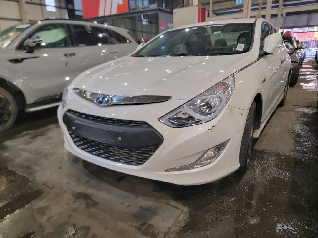 2012 HYUNDAI SONATA — 202992 KM — Lot 018238 — Main - Marhaba Auctions Used Cars - Image 3