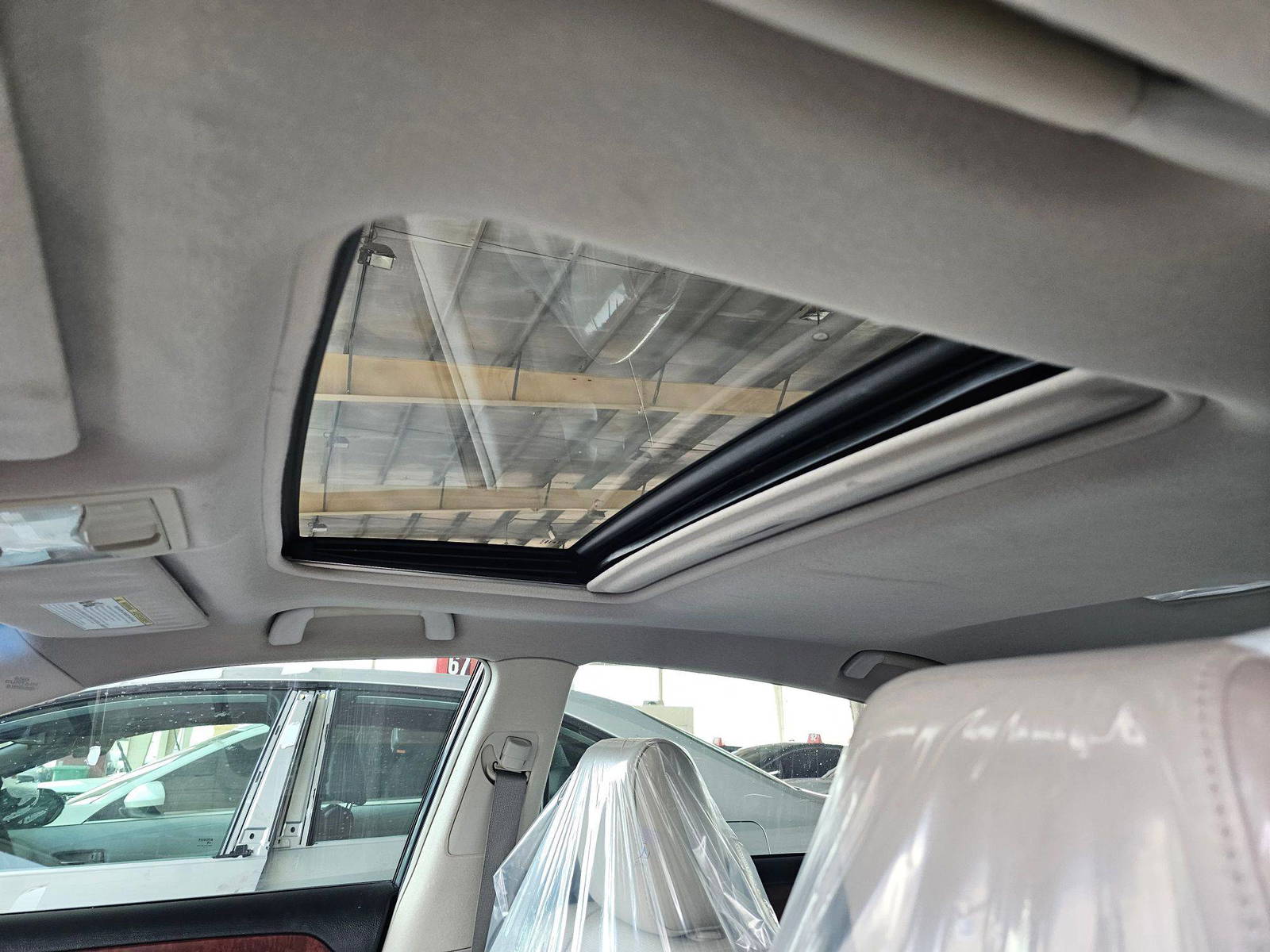 TOYOTA AVALON 2011 - Marhaba Auction Used Cars - Image 9