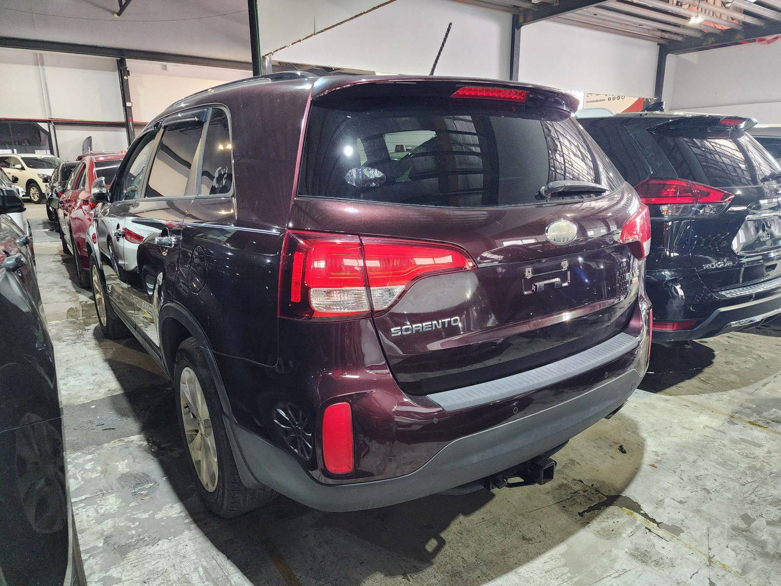 2014 KIA SORENTO — 136802 Miles — Lot 3034688 — Al Quoz - Marhaba Auctions Used Cars - Image 3