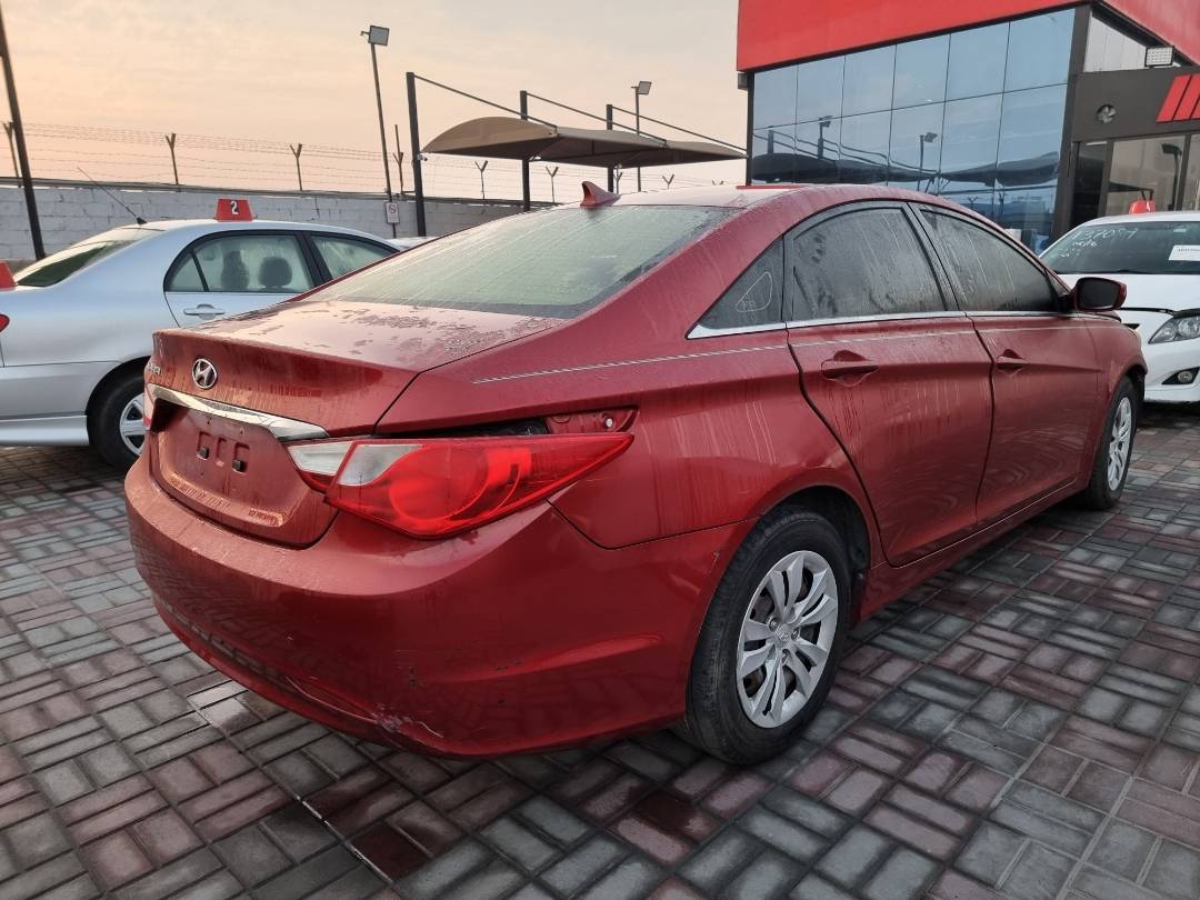2011 HYUNDAI SONATA — 219171 Miles — Lot 072598 — Main - Marhaba Auctions Used Cars - Image 3