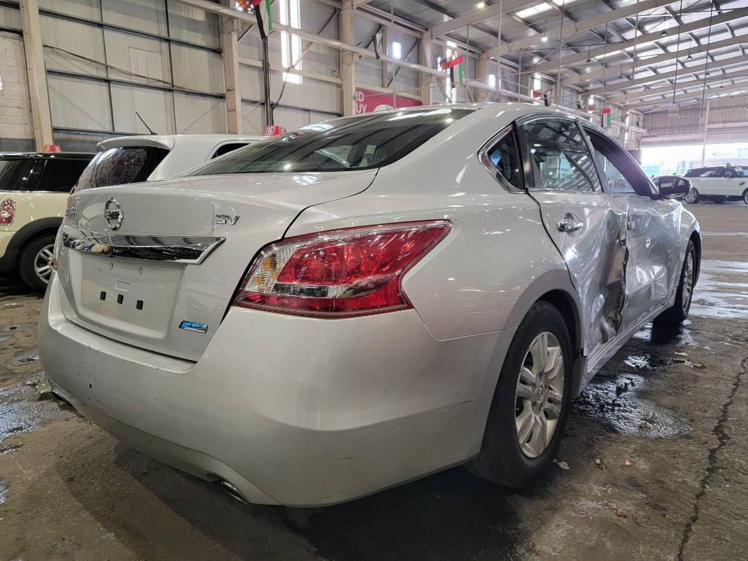 2013 NISSAN ALTIMA — 147678 Miles — Lot C167245 — Main - Marhaba Auctions Used Cars - Image 4