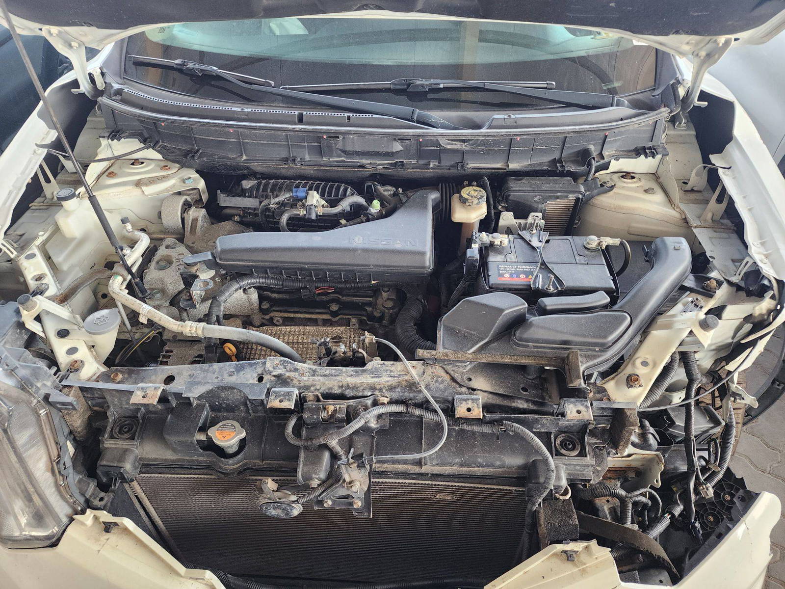 2015 NISSAN ROGUE — 93566 Miles — Lot 38002191 — Souq - Marhaba Auctions Used Cars - Image 9