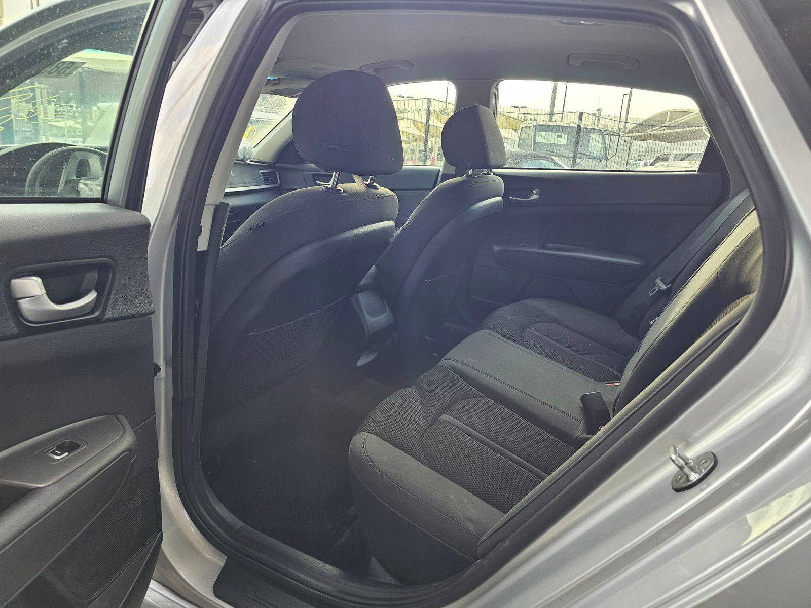 2020 KIA OPTIMA — 99624 Miles — Lot G423291 — Main - Marhaba Auctions Used Cars - Image 5