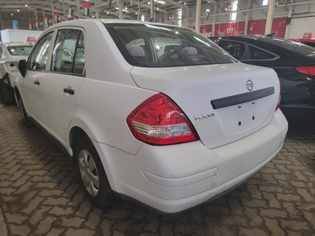2009 NISSAN VERSA — 109321 Miles — Lot 76387583 - Marhaba Auctions Used Cars - Image 11