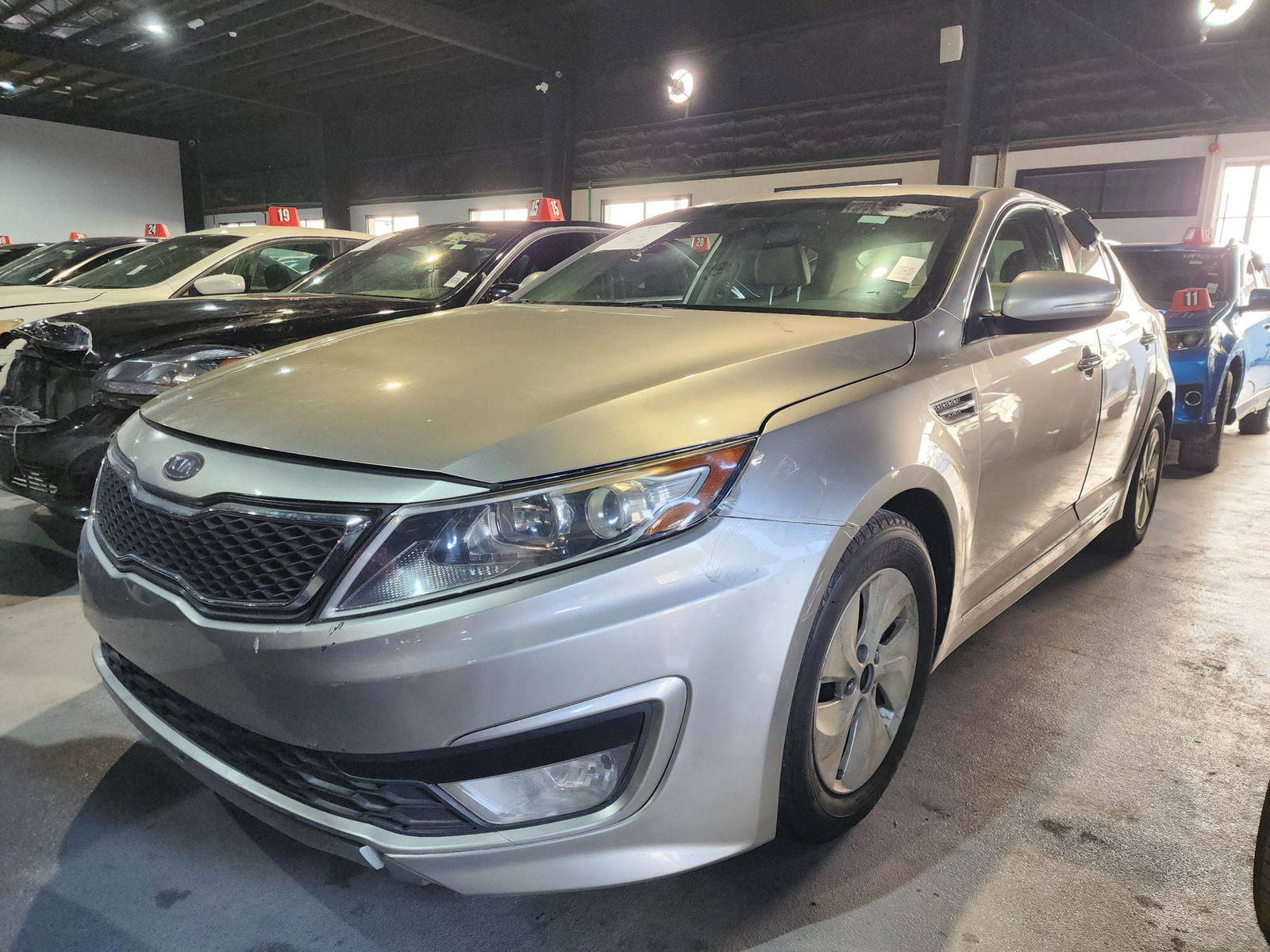 2012 KIA OPTIMA — 177938 Miles — Lot 56421034 — Souq - Marhaba Auctions Used Cars - Image 5