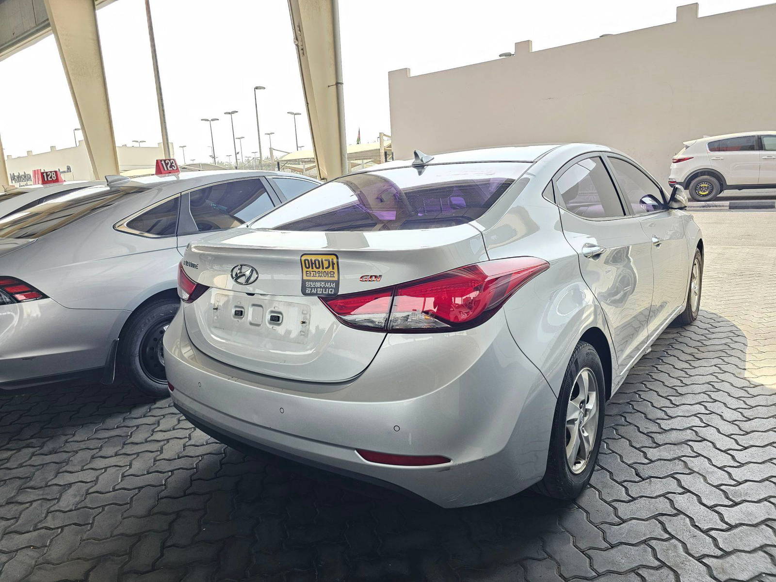 2014 HYUNDAI AVANTE — 132441 KM — Lot 024332 — Souq - Marhaba Auctions Used Cars - Image 3