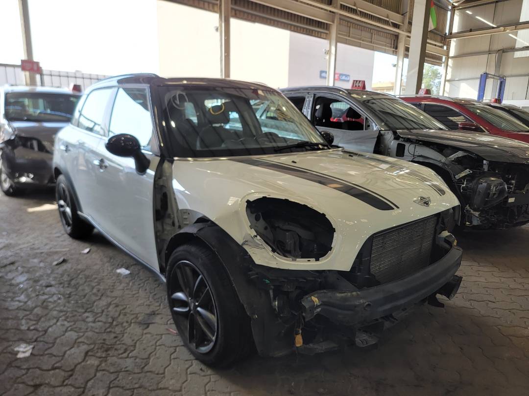 2013 MINI COOPER COUNTRYMAN — 80666 Miles — Lot 4DWP21073 — Main - Marhaba Auctions Used Cars - Image 4