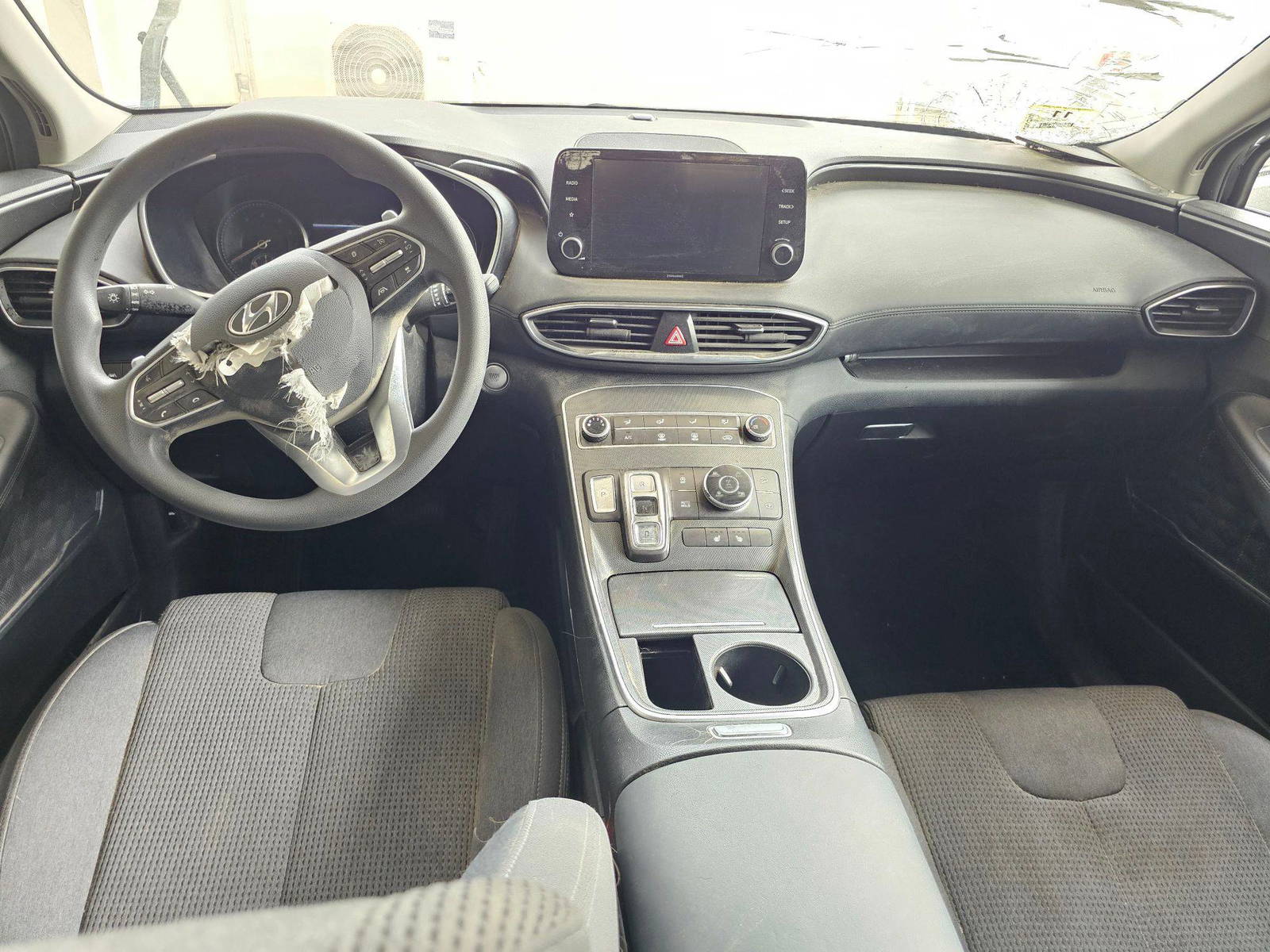 2022 HYUNDAI SANTA FE — 49116 Miles — Lot NH402533 — Souq - Marhaba Auctions Used Cars - Image 7