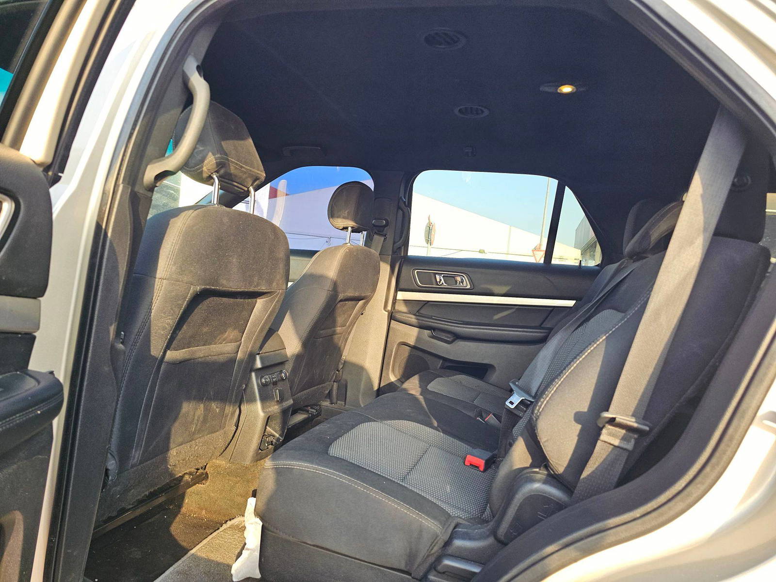FORD EXPLORER 2017 - Marhaba Auction Used Cars - Image 7