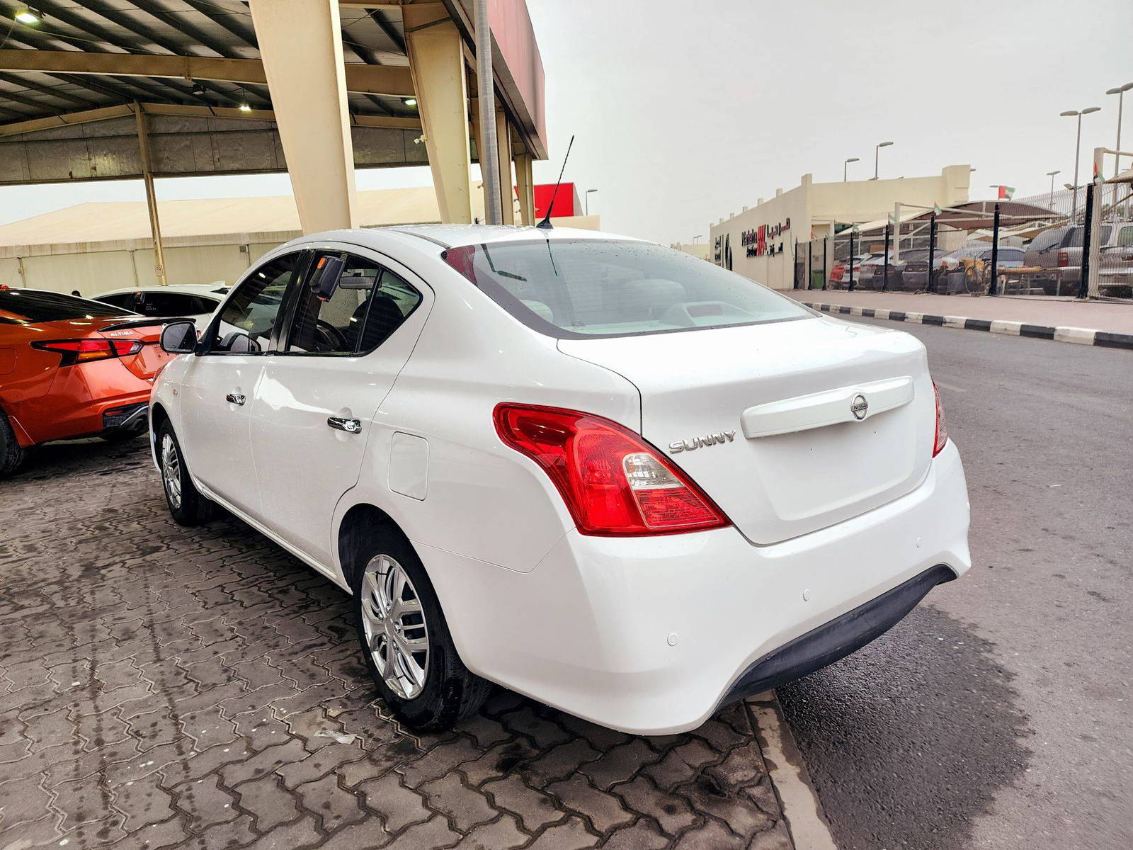 2022 NISSAN SUNNY — 72053 KM — Lot G135346 — Souq - Marhaba Auctions Used Cars - Image 5