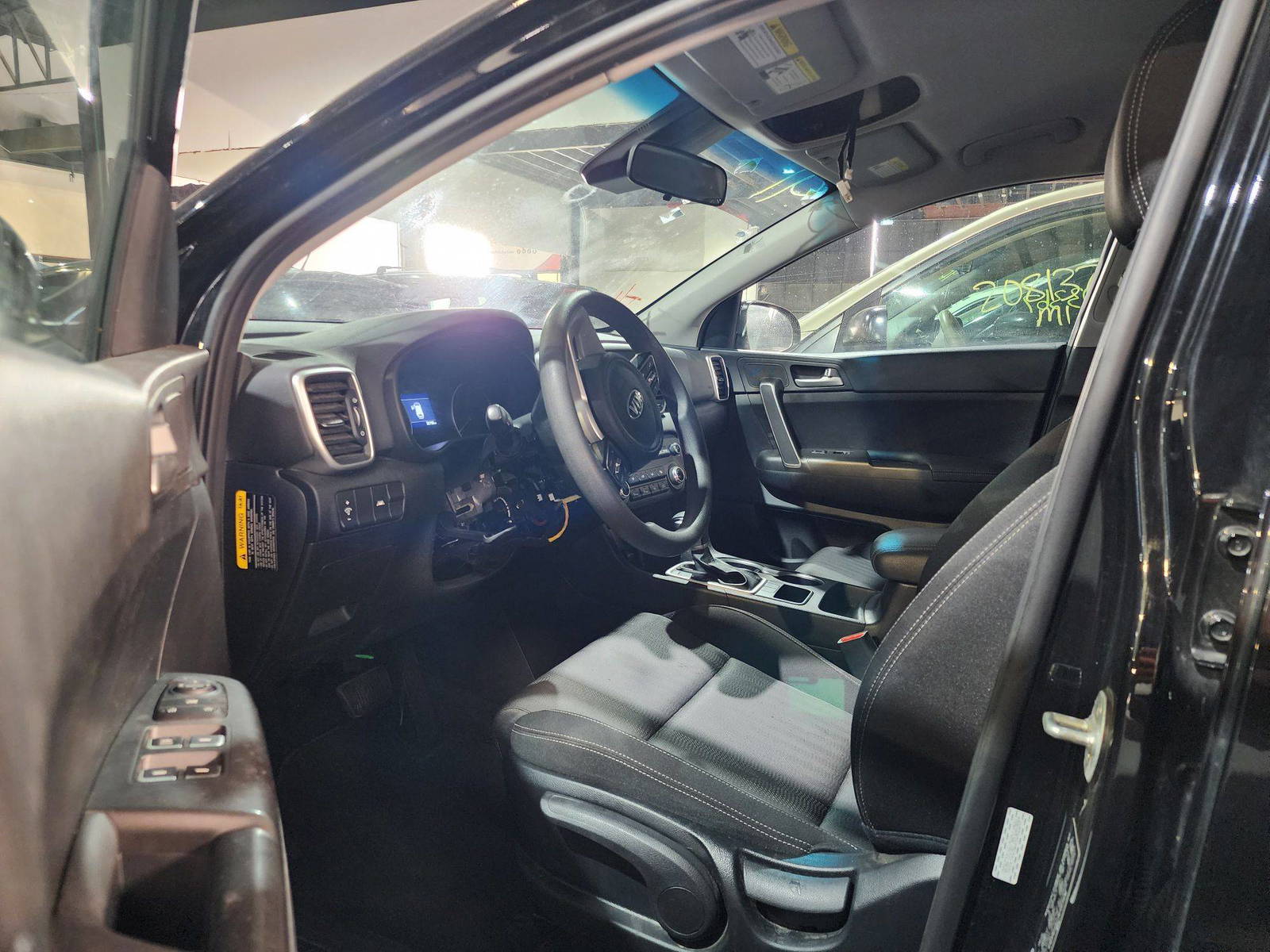 2022 KIA SPORTAGE — 32792 Miles — Lot 215487 — Al Quoz - Marhaba Auctions Used Cars - Image 10