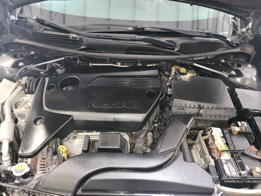 2017 NISSAN ALTIMA — 111070 Miles — Lot 75687743 - Marhaba Auctions Used Cars - Image 8