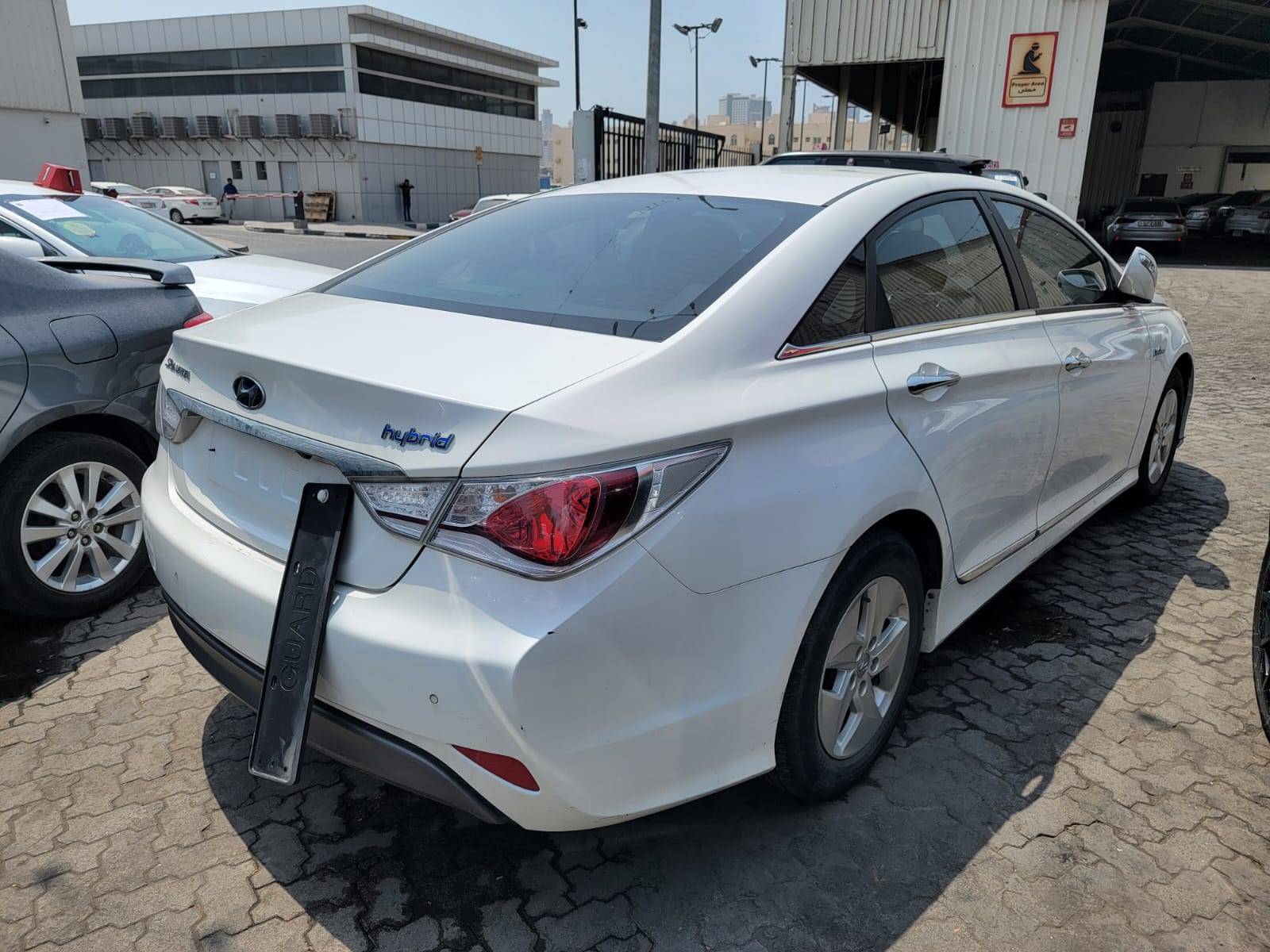 2012 HYUNDAI SONATA — 204333 KM — Lot 055807 — Main - Marhaba Auctions Used Cars - Image 5