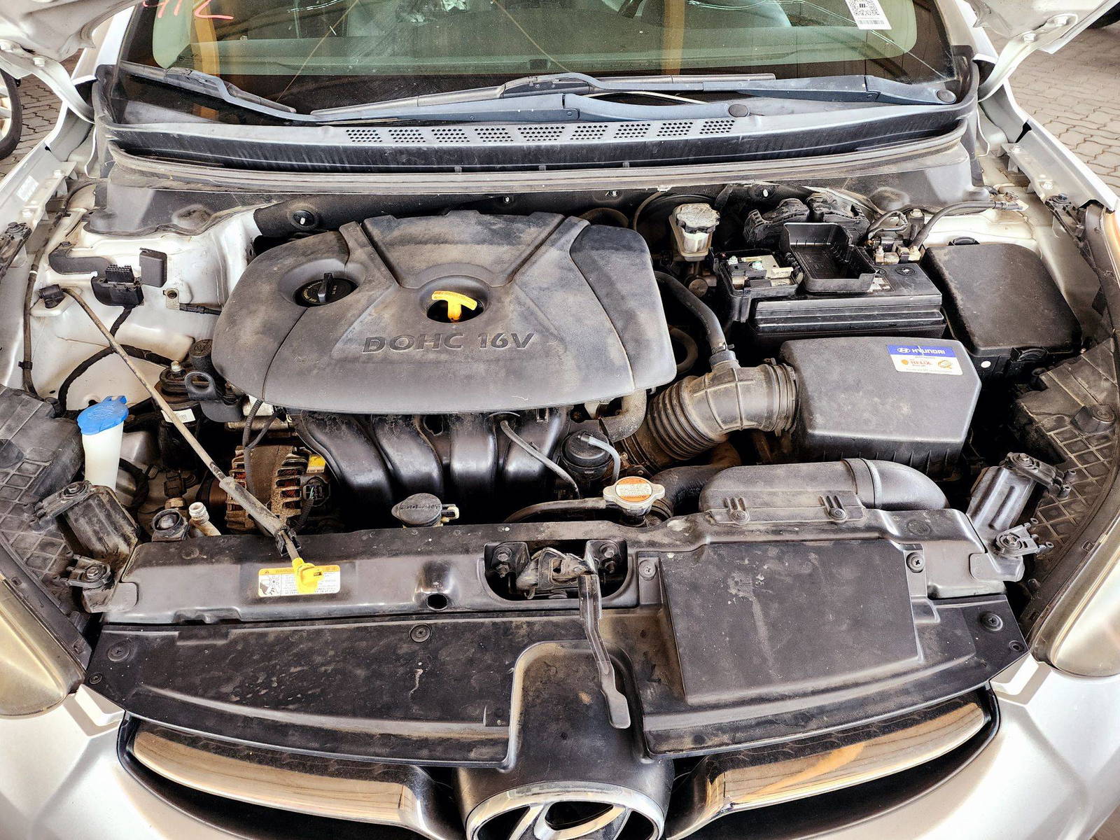2011 HYUNDAI ELANTRA — 122724 Miles — Lot 37372654 — Souq - Marhaba Auctions Used Cars - Image 12