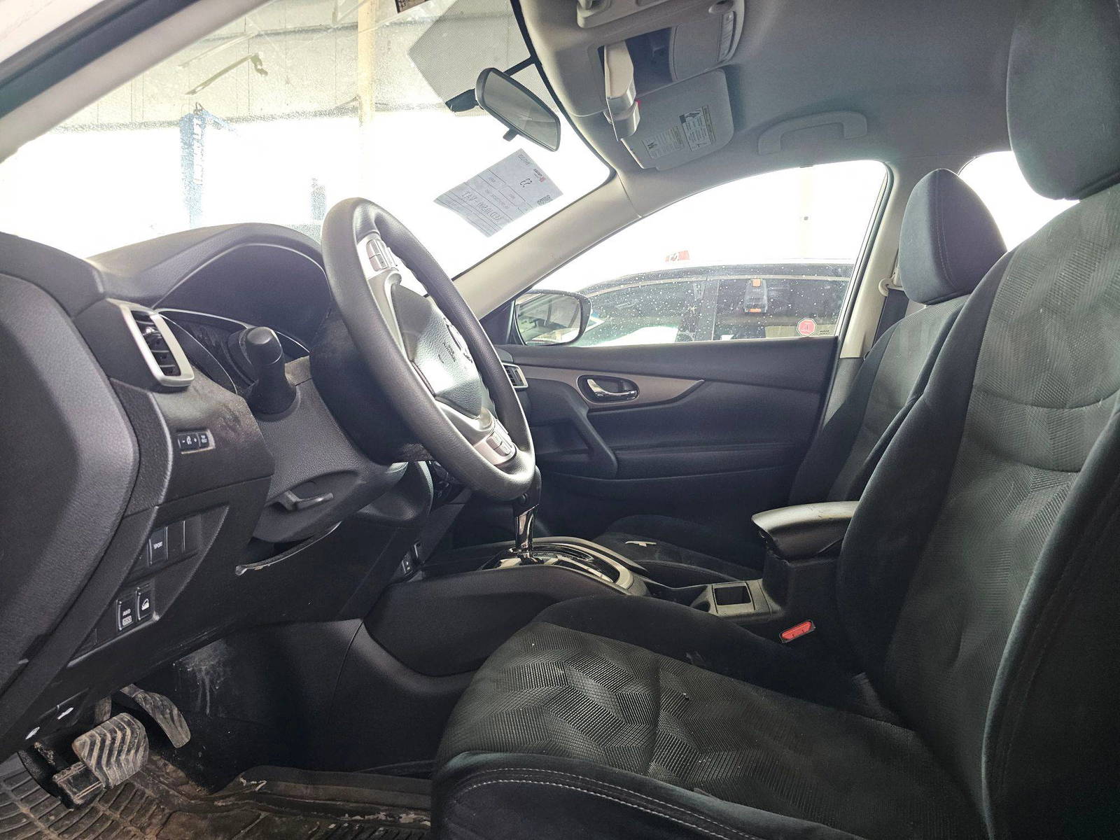 2016 NISSAN ROGUE — 107427 KM — Lot 12267166 — Souq - Marhaba Auctions Used Cars - Image 7