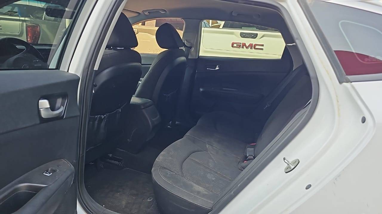 KIA OPTIMA 2016 - Marhaba Auction Used Cars - Image 7