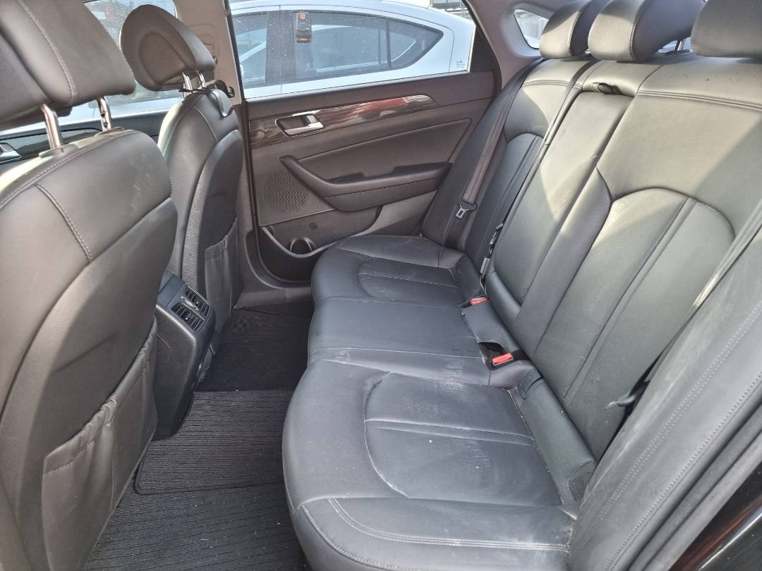 2015 HYUNDAI SONATA — 124749 KM — Lot 125478 — Souq - Marhaba Auctions Used Cars - Image 6
