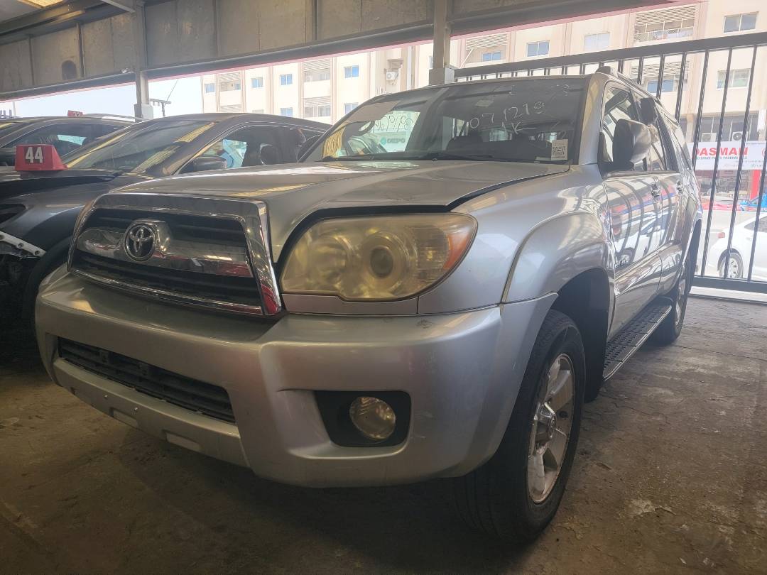 2006 TOYOTA 4RUNNER SR5 — 239153 Miles — Lot 39192403 — Main - Marhaba Auctions Used Cars - Image 5