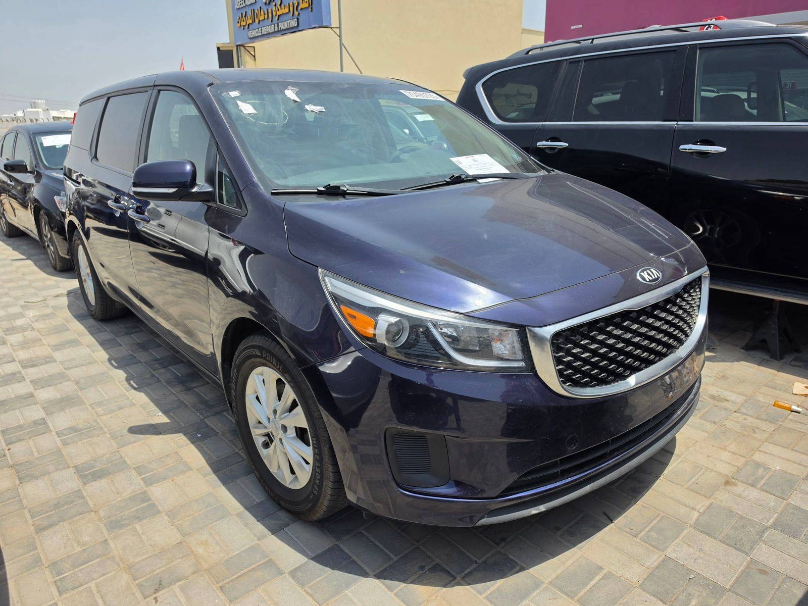 2018 KIA SEDONA — 123822 Miles — Lot C12J6397397 - Marhaba Auctions Used Cars - Image 4