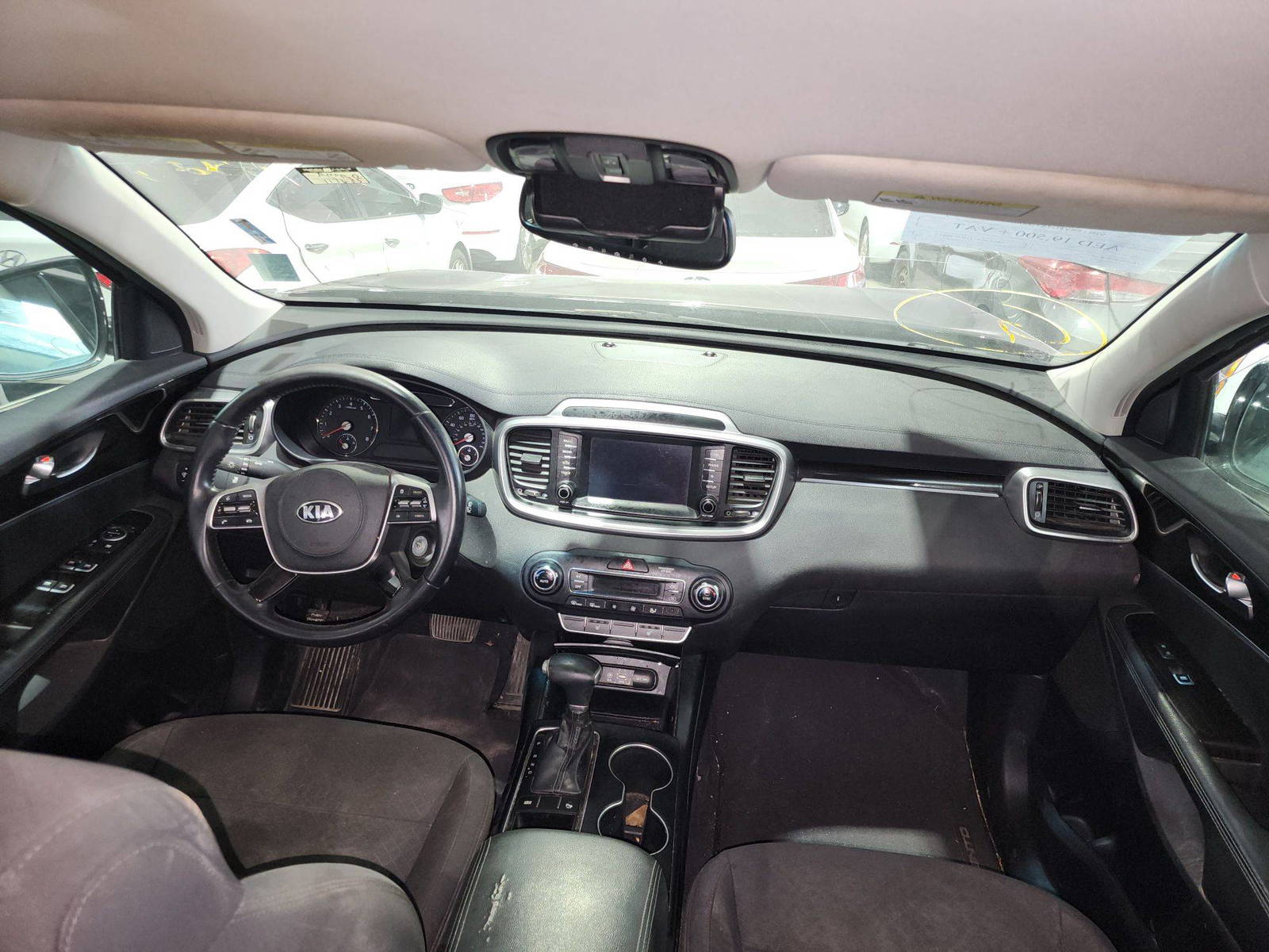 2020 KIA SORENTO — 113635 Miles — Lot G650683 — Al Quoz - Marhaba Auctions Used Cars - Image 4