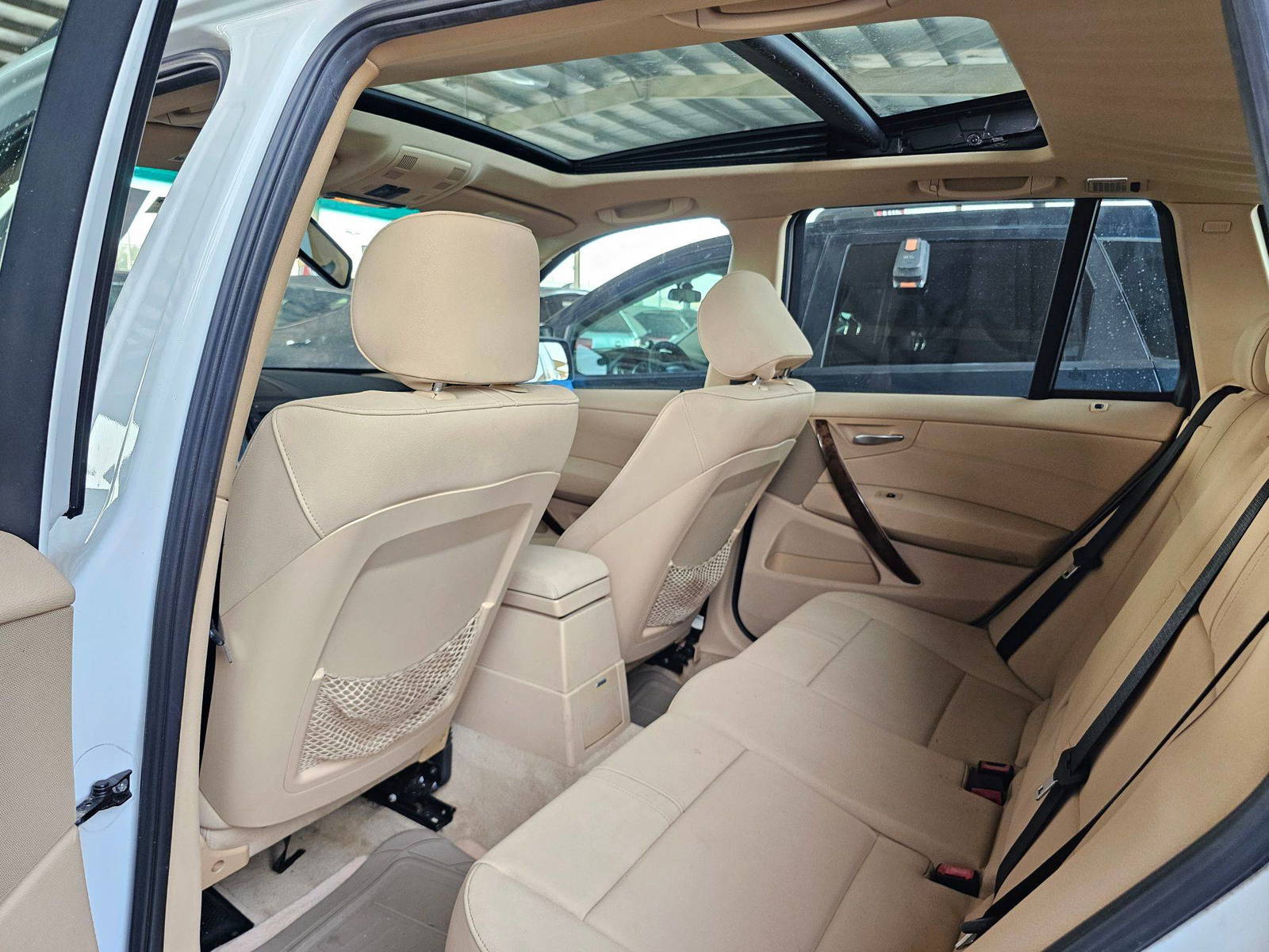 2007 BMW X3 — 169525 Miles — Lot F18990 — Souq - Marhaba Auctions Used Cars - Image 6