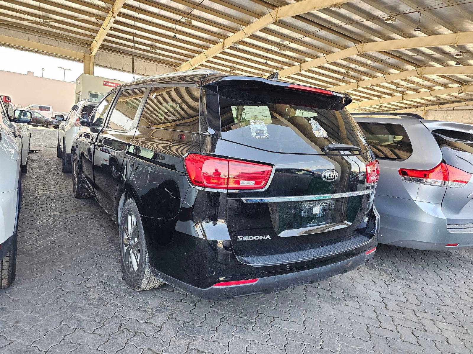 KIA SEDONA 2019 - Marhaba Auction Used Cars - Image 4