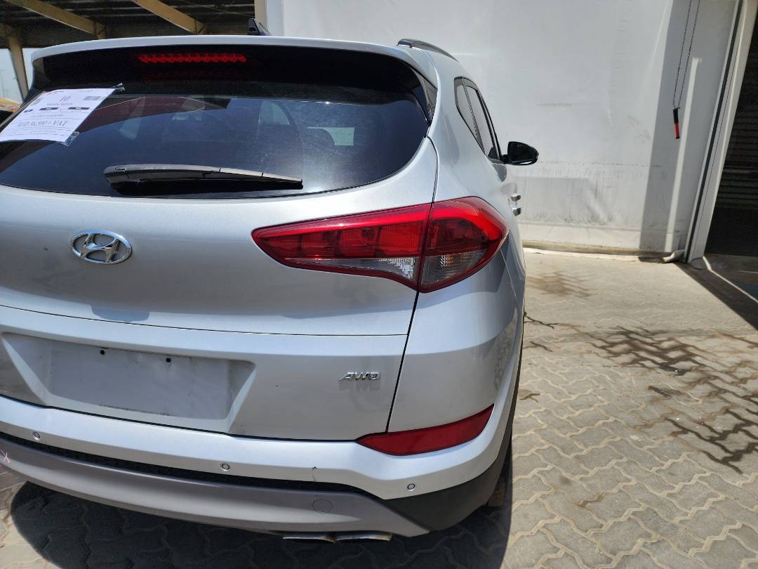 2018 HYUNDAI TUCSON — 44998 Miles — Lot 77755143 - Marhaba Auctions Used Cars - Image 11