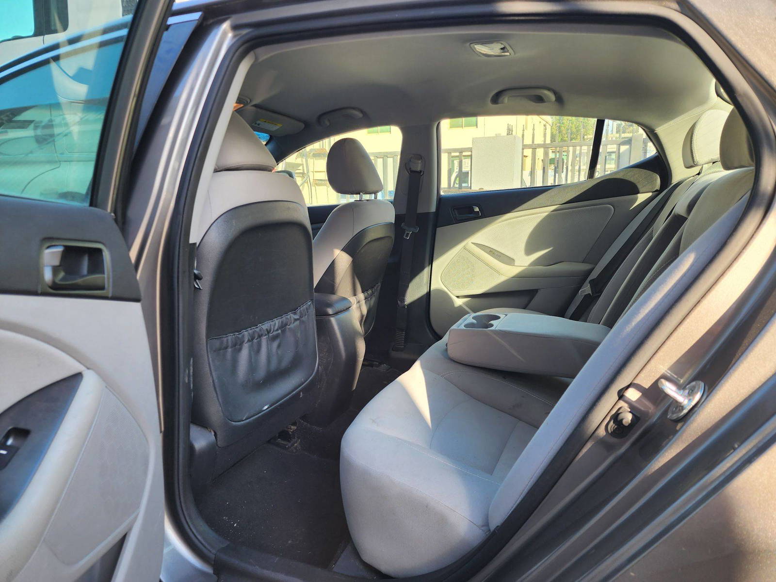 2015 KIA OPTIMA — 146506 Miles — Lot 438925 — Al Quoz - Marhaba Auctions Used Cars - Image 7
