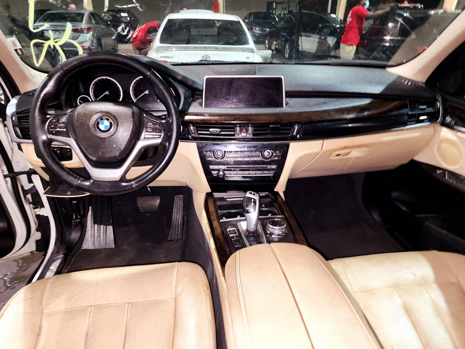 2016 BMW X5 XDRIVE35I — 243335 Miles — Lot 69072934 — Souq - Marhaba Auctions Used Cars - Image 7
