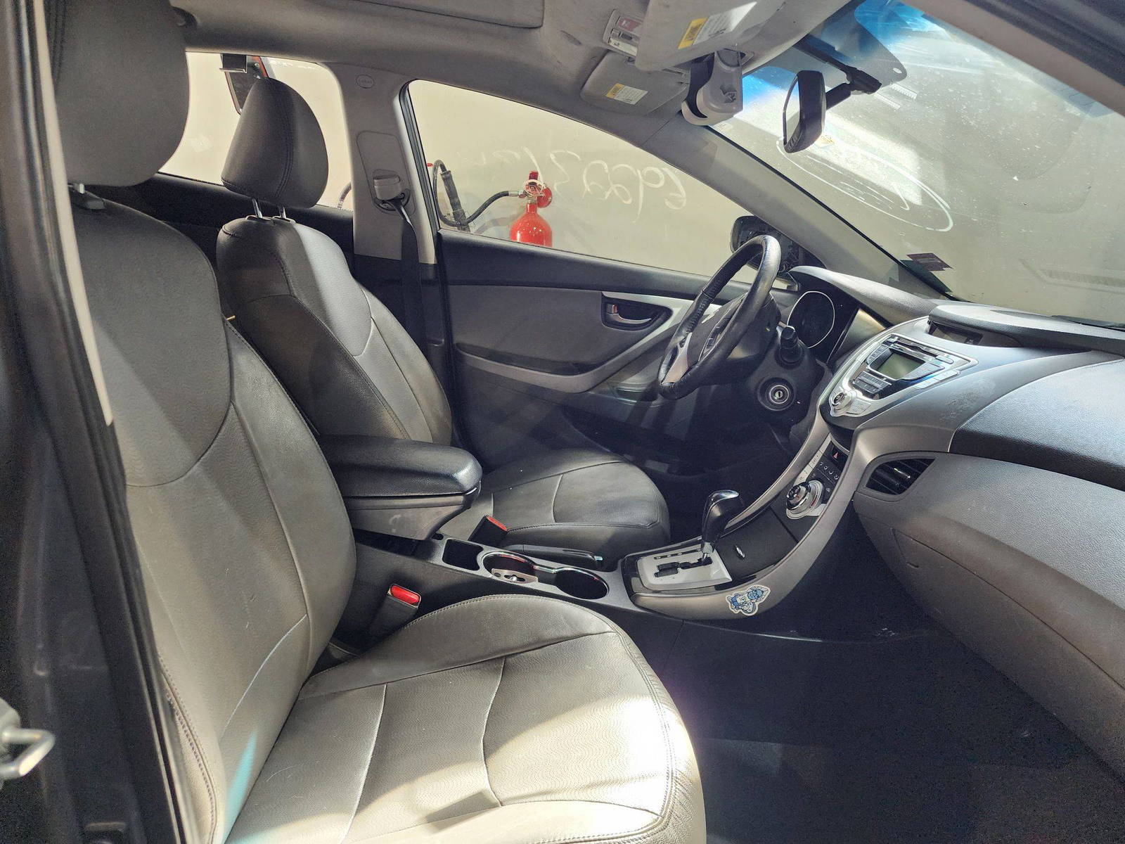 2012 HYUNDAI ELANTRA — 146649 Miles — Lot 106414 — Al Quoz - Marhaba Auctions Used Cars - Image 9