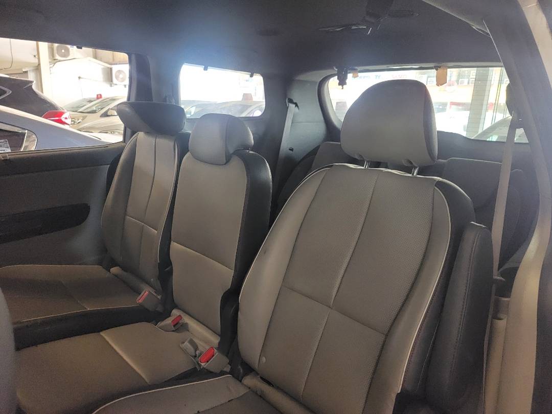 2015 KIA SEDONA — 176125 Miles — Lot 47488975 — Main - Marhaba Auctions Used Cars - Image 10