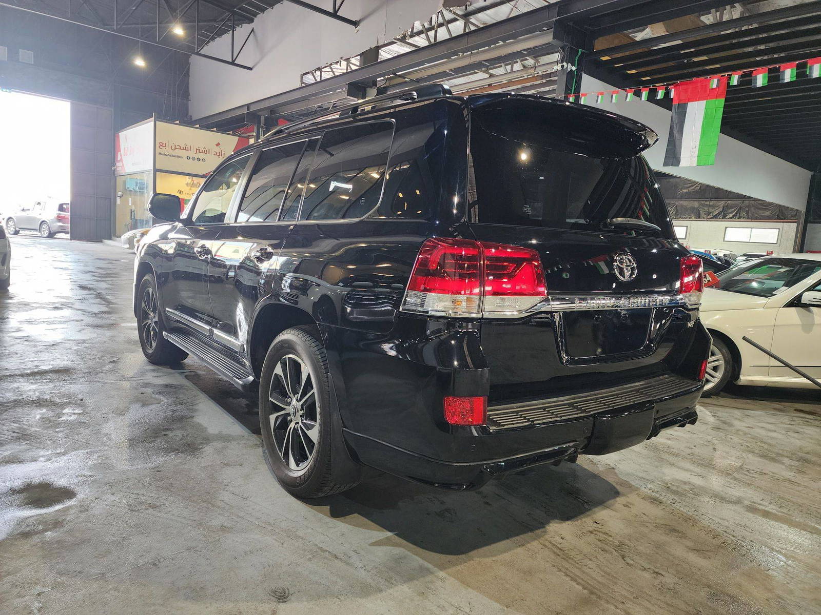 2019 TOYOTA LAND CRUISER — 60613 Miles — Lot 085486 — Ind. 12 - Marhaba Auctions Used Cars - Image 13
