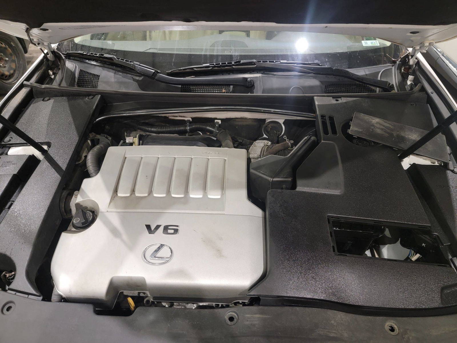 LEXUS ES 350 2011 - Marhaba Auction Used Cars - Image 11