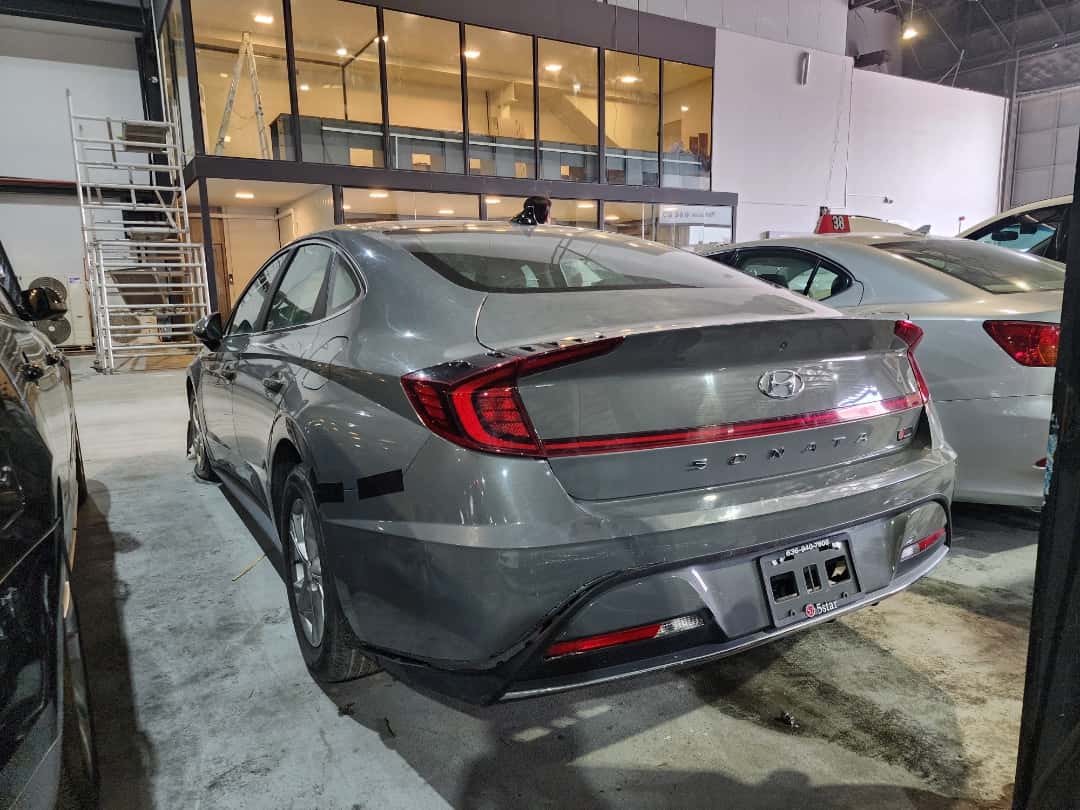 HYUNDAI SONATA