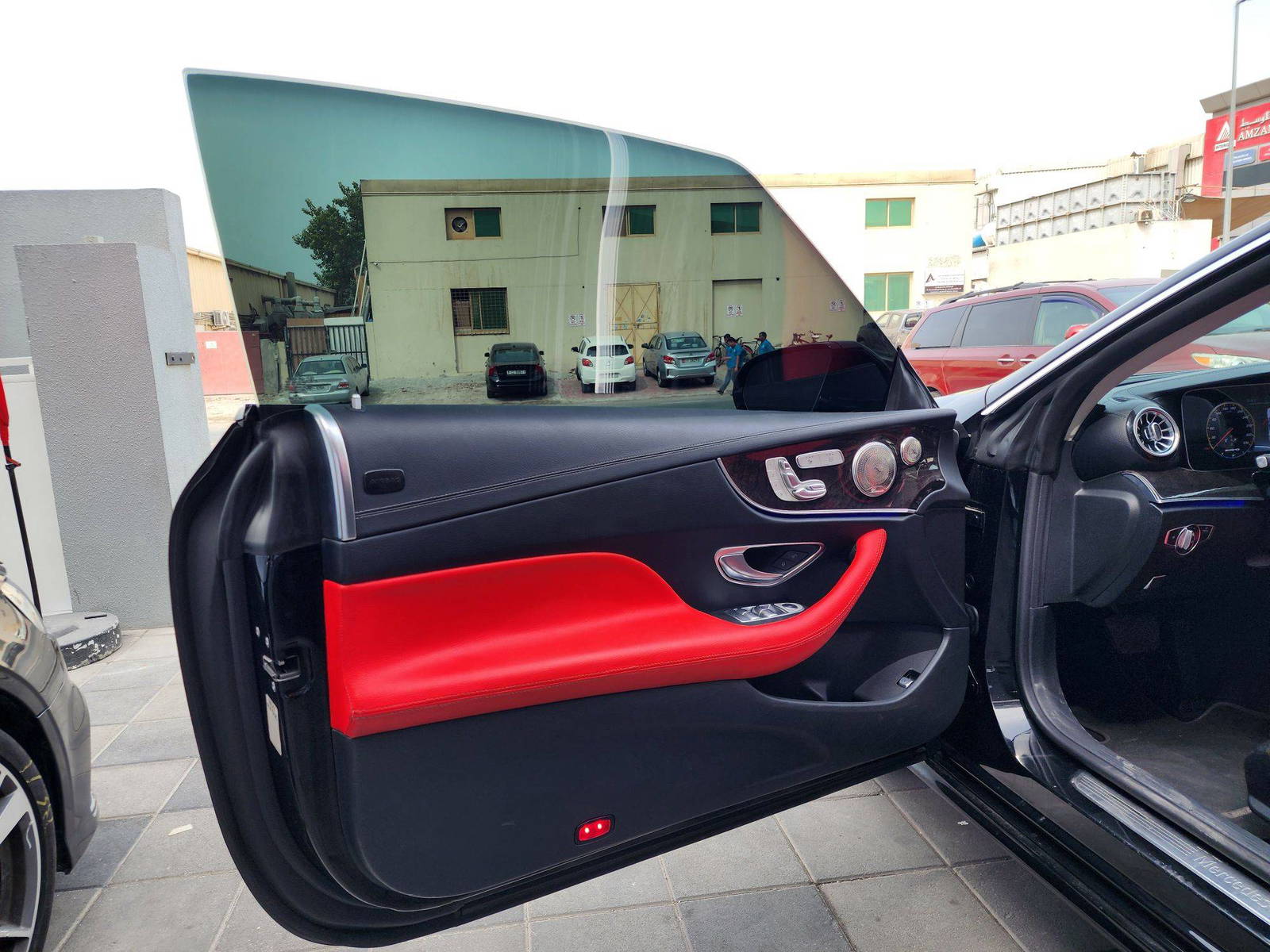 2018 MERCEDES BENZ E-400 — 47348 KM — Lot 45353 — Al Quoz - Marhaba Auctions Used Cars - Image 14