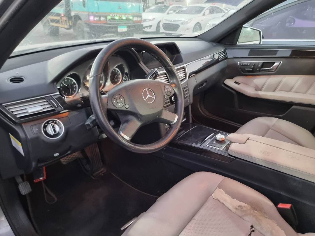 2012 MERCEDES BENZ E 350 — 190663 Miles — Lot 72510 — Ind. 12 - Marhaba Auctions Used Cars - Image 7
