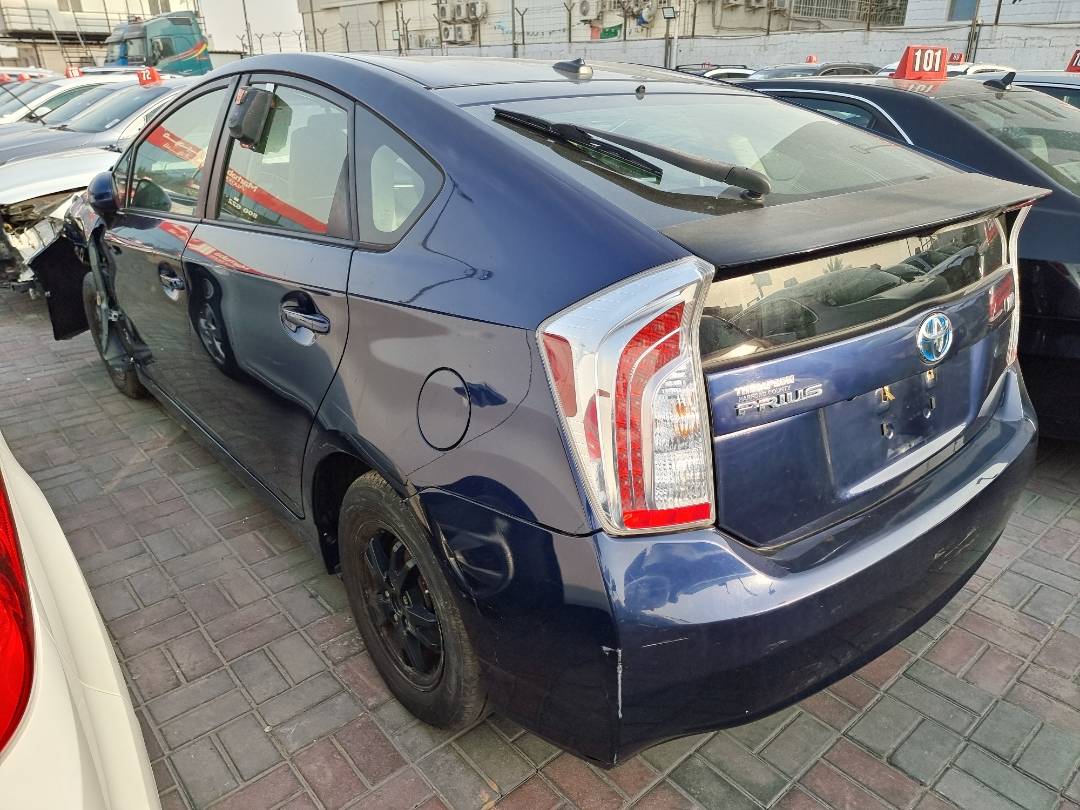 2013 TOYOTA PRIUS — 149046 Miles — Lot 42026403 — Ind. 12 - Marhaba Auctions Used Cars - Image 3
