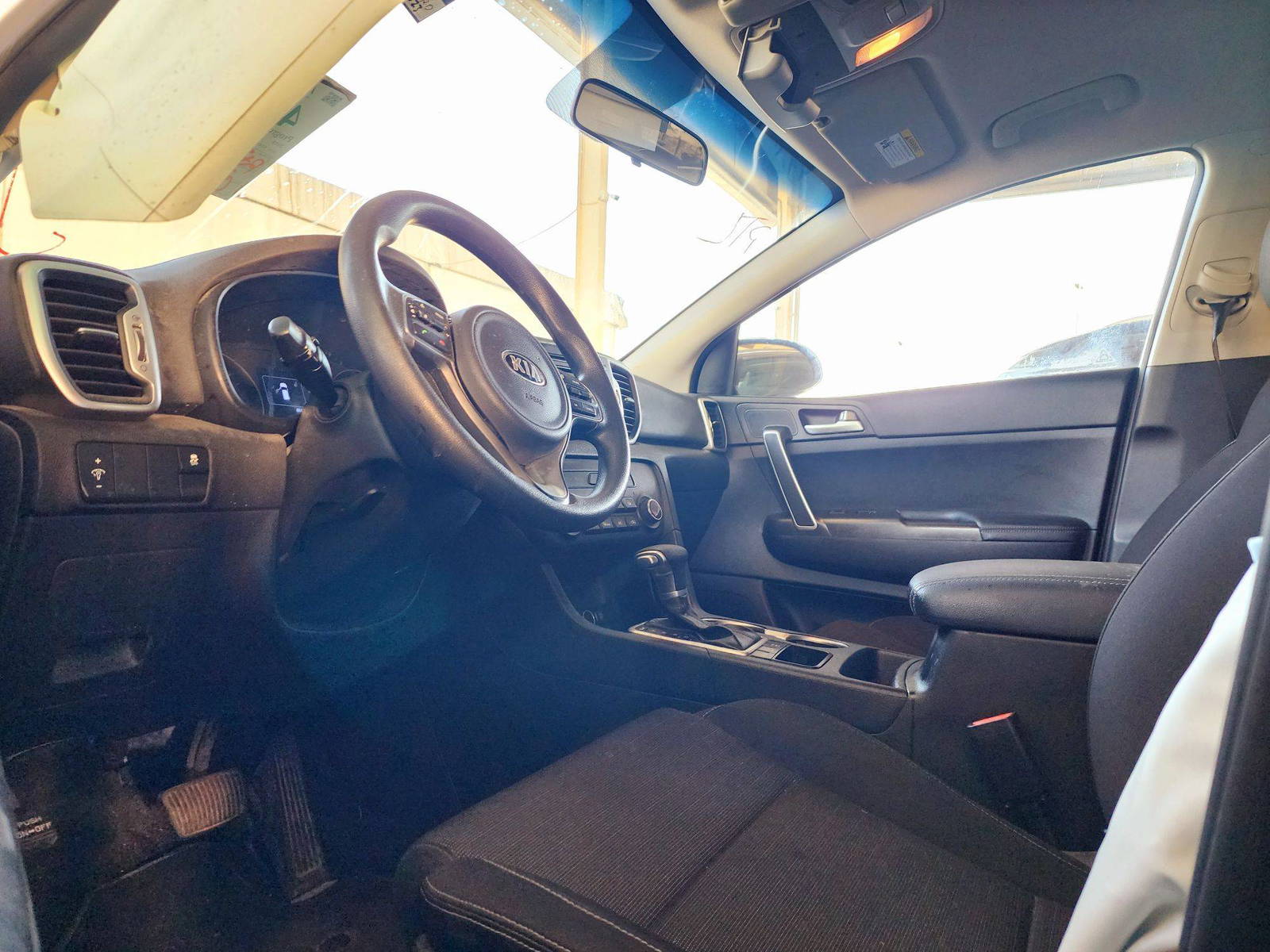 2018 KIA SPORTAGE — 86023 Miles — Lot 40146773 — Souq - Marhaba Auctions Used Cars - Image 8