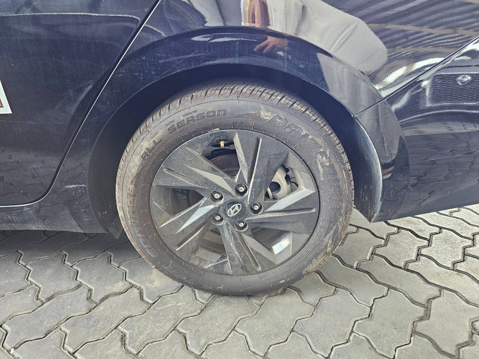 HYUNDAI ELANTRA 2023 - Marhaba Auction Used Cars - Image 9